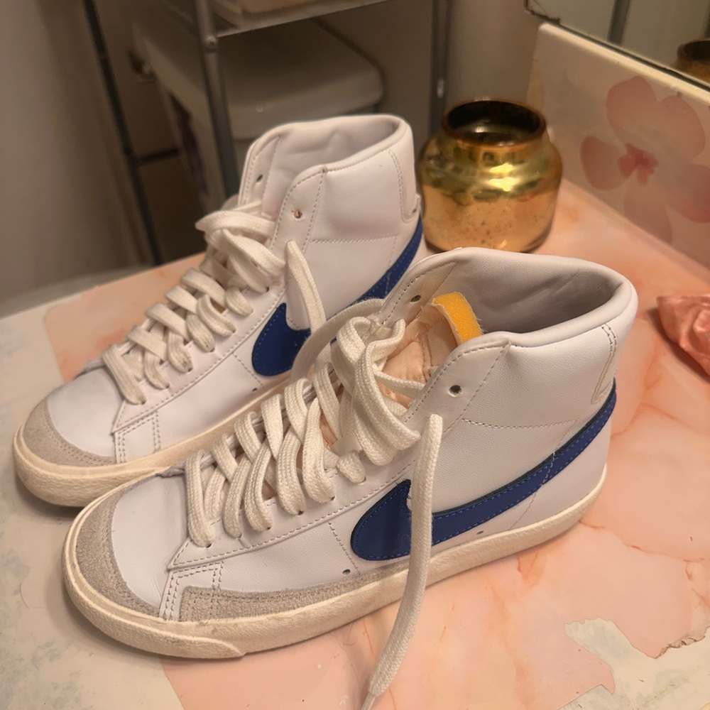 Nike Kids High-Top Sneakers - White and Blue